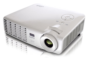 Vivitek D535
